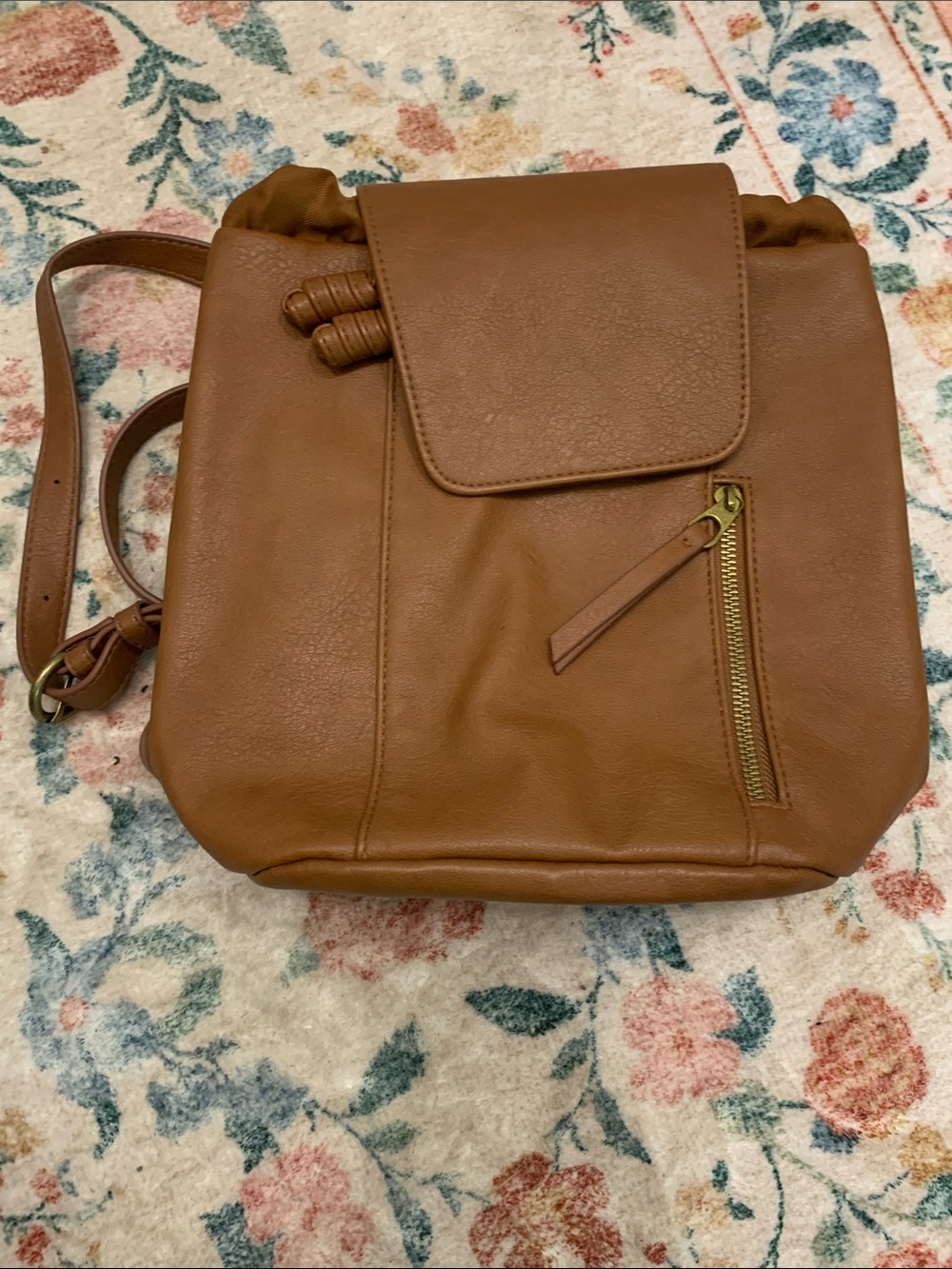 Universal Thread Tan Faux-Leather Drawstring Backpack